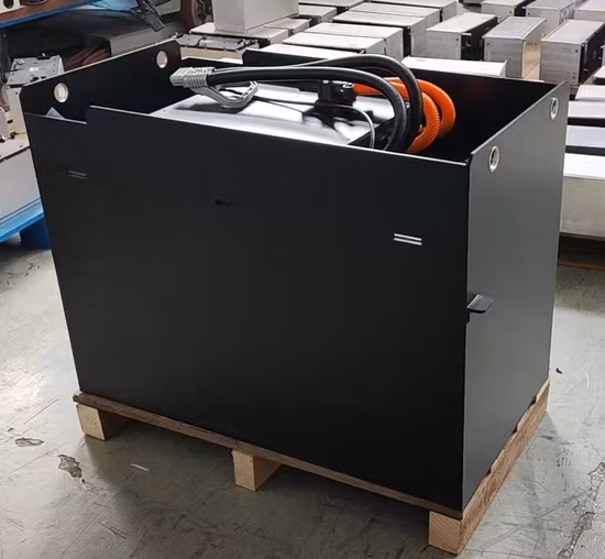 Rechargeable Lithium Ion Electric Forklift Battery Pack 48V 300ah LiFePO4 Traction Battery